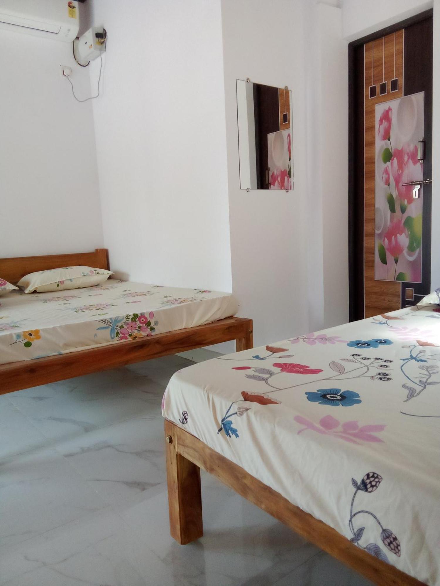 Gajananstay Beach Facing Rooms Gokarna Gokarna  Exterior foto